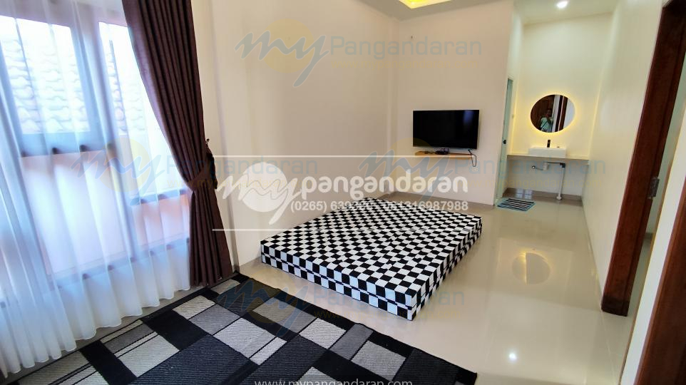    tampilan ruang keluarga unit A pondok fafa pangandaran